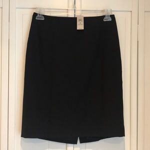 Ann Taylor: NEW Pencil Skirt